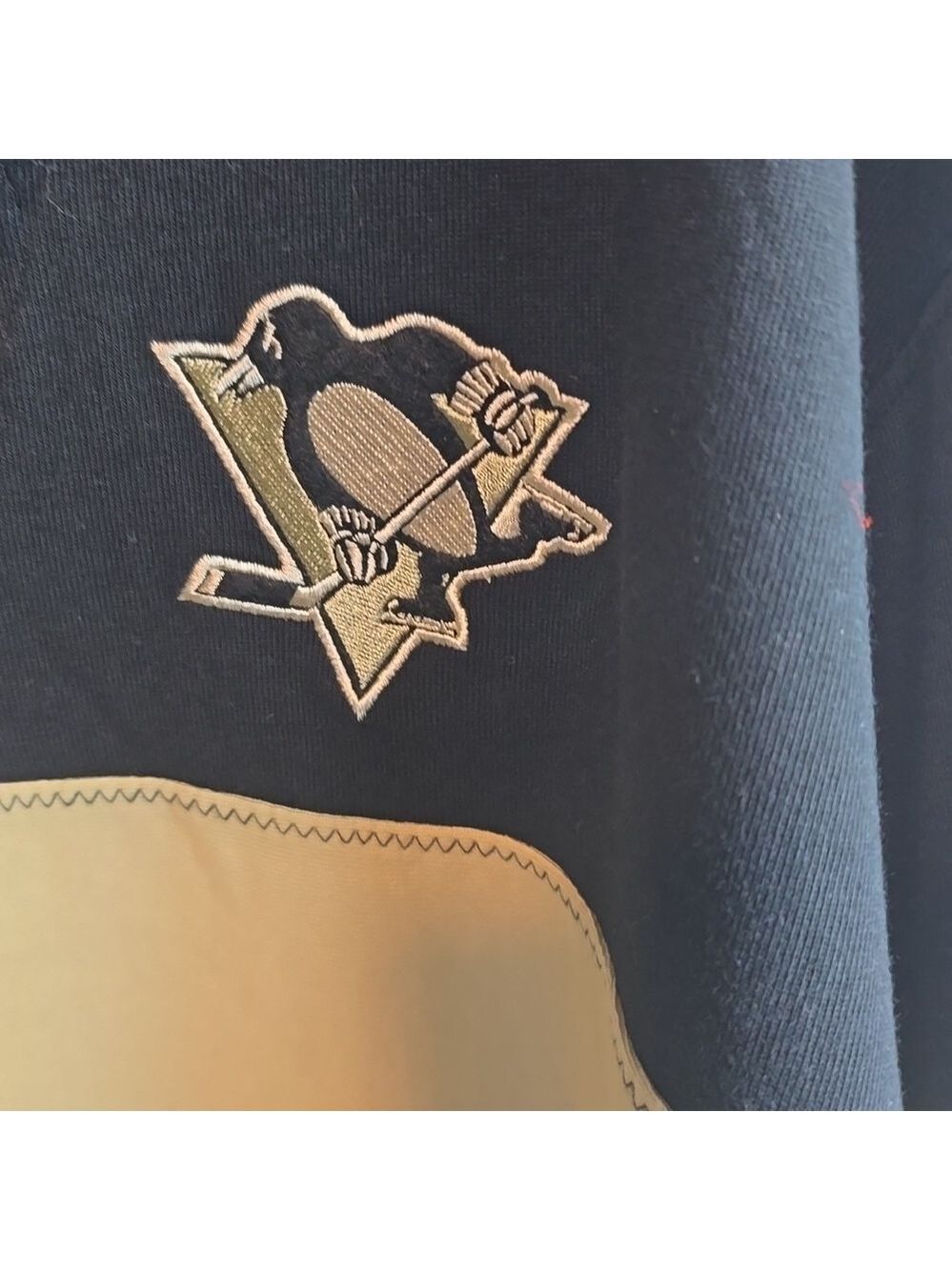 Pittsburgh Penguins hockey pullover nwt new xxl - Picture 2 of 6
